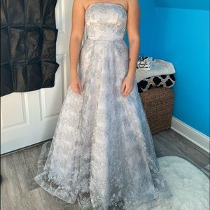 Dillards Prom ballgown